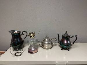 lot 302 image: Lantern & Silver Plated Items