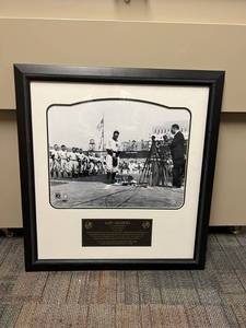 lot 310 image: Lou Gehrig The Iron Horse Artwork - 28 x 30