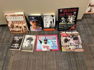 lot 322 image: Baseball Books