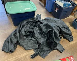 lot 416 image: Leather Clothing