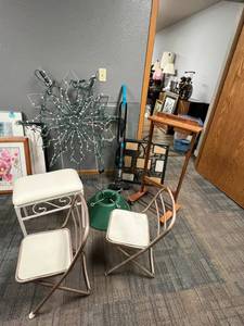 lot 511 image: Mixed Lot - Chairs, Holiday Items