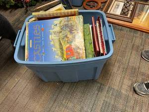 lot 512 image: Tote of Books