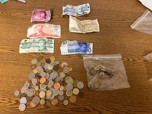 lot 535 image: Foreign Coins & Paper Money