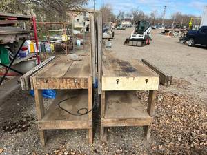 lot 562 image: 2 Shop Benches with Clamps & Power
