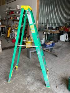 lot 592 image: Werner 6 Ladder