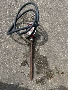 lot 593 image: Barrel Pump