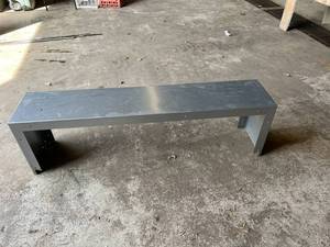 lot 595 image: SS Shelving 10 x 49 12