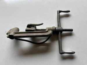 lot 610 image: Band It Strapping Tool