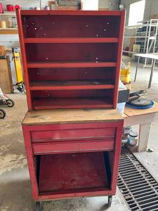 lot 612 image: Rolling Tool Cart & Cabinet