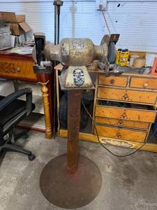 lot 627 image: Sioux Heavy Duty Grinder