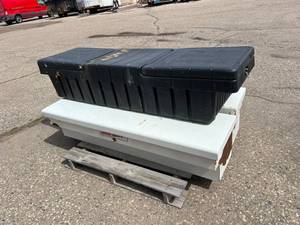 lot 628 image: 3 Pickup Toolboxes