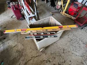 lot 654 image: Levels