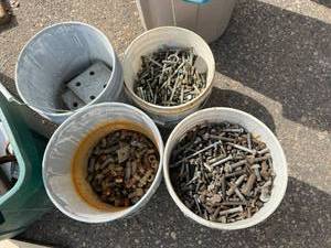 lot 657 image: Pails of Bolts, Misc - Heavy