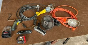 lot 665 image: Shop Lights, Tools