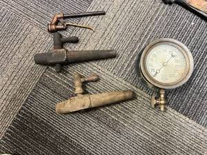 lot 684 image: Wood Spigots & Gauge