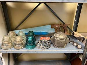 lot 698 image: Mixed Vintage Lot