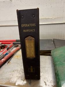 lot 773 image: Vintage Farm Equipment Operators Manuals