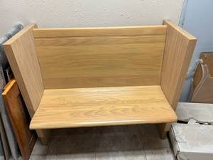 lot 737 image: Small Church Pew 42