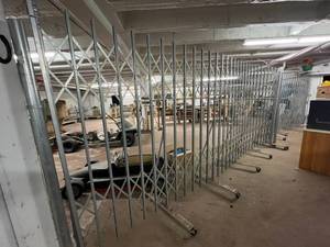 lot 9 image: Portable Folding Security Gates 2-15 Gates 6 Tall