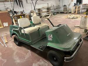 lot 188 image: Harley Davidson Electric Golf Cart - Not Running