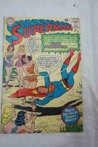 lot 17 image: Comic DC .12 Superman Oct. No. 180