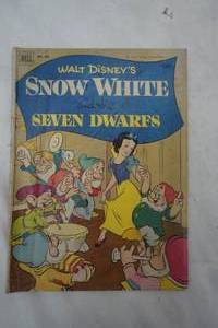lot 58 image: Comic DELL .10 Walt Disneys Snow White and The Seven Dwarfs No. 382