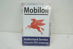 lot 75 image: Tin Sign 8x 12  Mobiloil