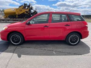 lot 25 image: 2003 Toyota Matrix XR - MANUAL