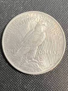 lot 15 image: 1923 US PEACE SILVER DOLLAR
