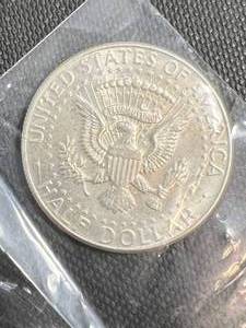 lot 18 image: 1964 US KENNEDY HALF DOLLAR