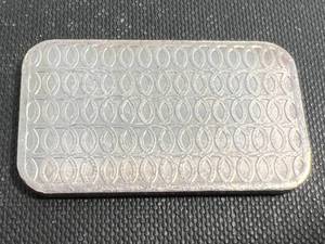 lot 37 image: 1 TROY OZ .999 FINE SILVER SOUTHEAST REFINING BAR