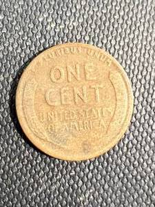lot 84 image: 1923-S US WHEAT CENT