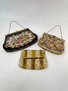 lot 39 image: Three Vintage Floral Handbags Clutch Purse