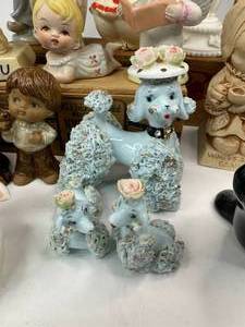 lot 76 image: Vintage Figure Lot
