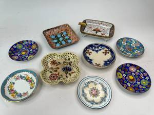 lot 100 image: 9 Vintage Porcelain Ceramic Enameled Dishes