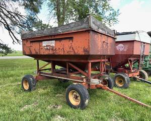 lot 20 image: Gravity Box