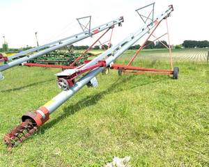 lot 23 image: Sudenga Grain Auger, 8 x 51 Ft