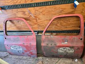 lot 1C image: Matching Pair of Square Body Chevy Pickup Doors