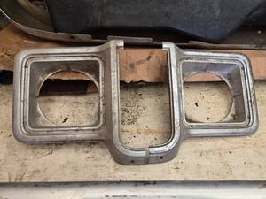 lot 23 image: Square Body Chevy Head Light Bezels