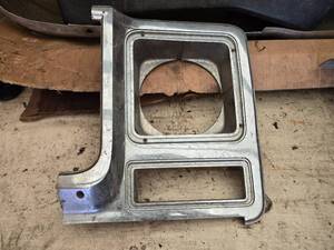lot 24 image: Square Body Chevy Head Light Bezel
