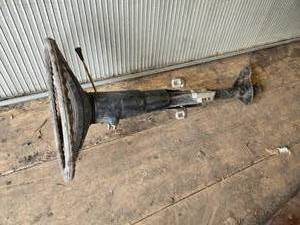 lot 26 image: Steering Column