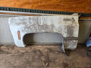 lot 32 image: Front Driver Side Quarter Panel for Square Body Chevy, Year Unknown - See Pics