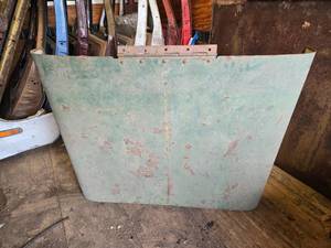 lot 36 image: Willys Hood, Year Unknown - See Pics