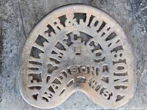 lot 42 image: Vintage Fuller & Johnson Cast Iron Tractor Seat