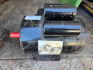 lot 55 image: AO Smith Motor, HP Label is Torn so Not Sure HP - Appears Unused but Untested