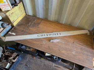 lot 70 image: Vintage Chevrolet Emblem and Tailgate Strip