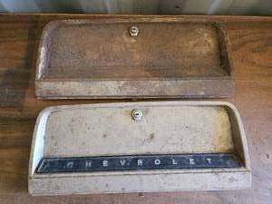 lot 72 image: Vintage Chevrolet Glove Box Doors