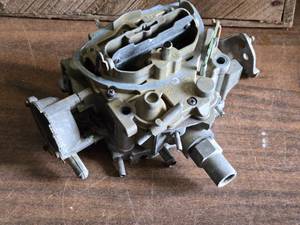 lot 102 image: Rochester Dualjet Carburetor - Unsure of Condition