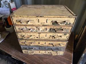 lot 131 image: Hardware Storage Drawers with Contents