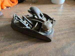 lot 155 image: Lot of 2 Vintage Hand Planes